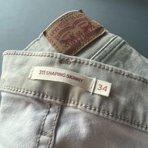 Levi 311 shaping skinny pant, size 34, neutral camo